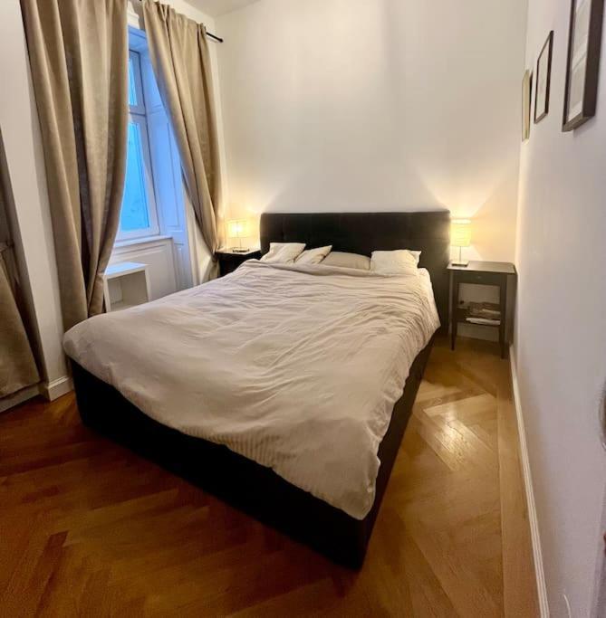 Townhouse Sternwarte Apartment Wina Bagian luar foto