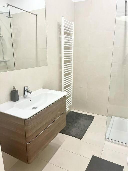 Townhouse Sternwarte Apartment Wina Bagian luar foto